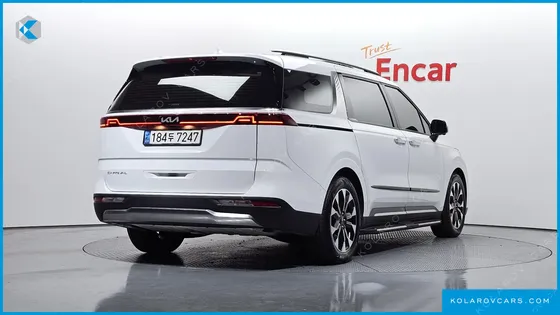 KIA CARNIVAL 7-SEATER SIGNATURE