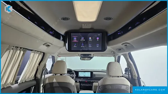 KIA CARNIVAL GASOLINE 4-SEATER HI-LIMOUSINE