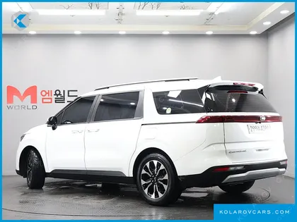 KIA CARNIVAL 9-SEATER PRESTIGE