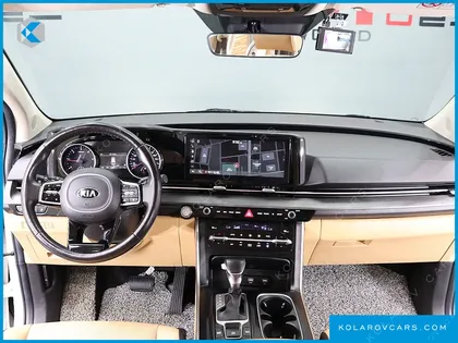 KIA CARNIVAL 9-SEATER PRESTIGE