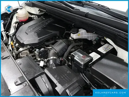 KIA CARNIVAL 9-SEATER PRESTIGE