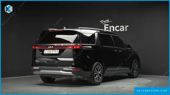 KIA CARNIVAL GASOLINE 9-SEATER SIGNATURE