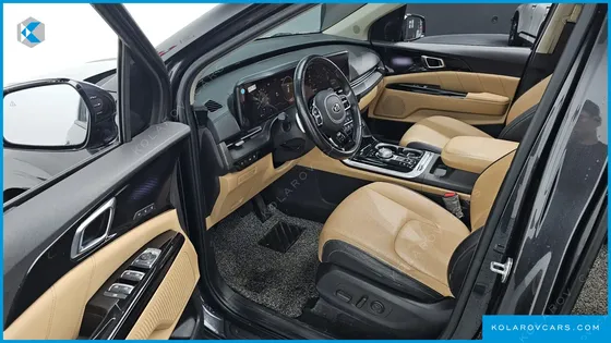 KIA CARNIVAL 9-SEATER SIGNATURE