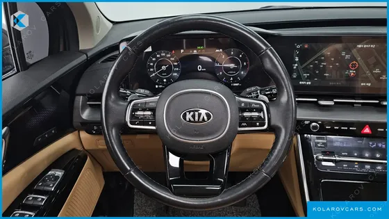 KIA CARNIVAL 9-SEATER SIGNATURE