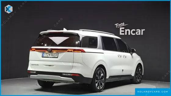 KIA CARNIVAL 9-SEATER PRESTIGE