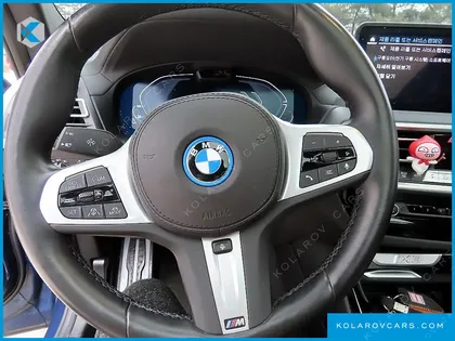 BMW IX3 M SPORTS