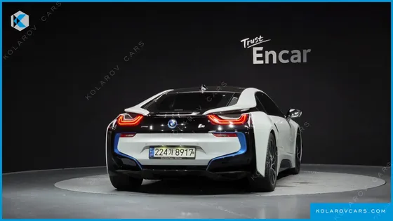 BMW I8 COUPE