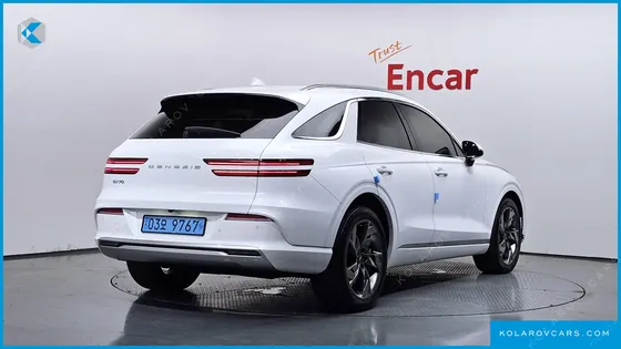 GENESIS GV70 E-AWD