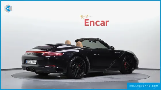 PORSCHE 911 CARRERA 4 GTS CABRIOLET