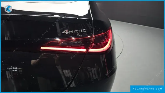 MERCEDES GLC-CLASS GLC300 4MATIC AVNATGARDE COUPE
