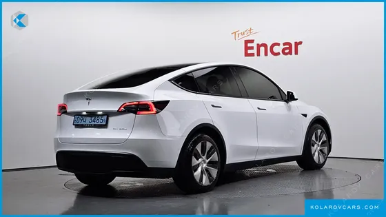 TESLA MODEL Y LONG RANGE AWD