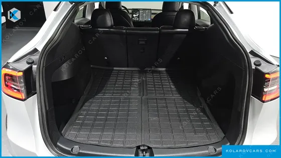 TESLA MODEL Y LONG RANGE AWD