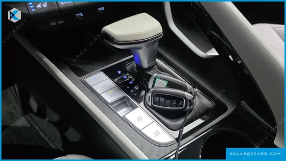 HYUNDAI ELANTRA (AVANTE) INSPIRATION