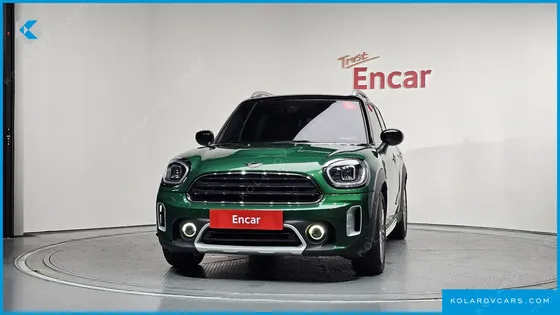 MINI COUNTRYMAN CLASSIC PLUS LAUNCH PACK