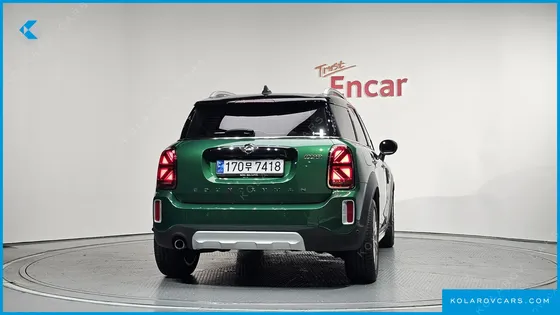 MINI COUNTRYMAN CLASSIC PLUS LAUNCH PACK