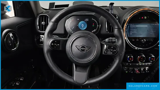 MINI COUNTRYMAN CLASSIC PLUS LAUNCH PACK
