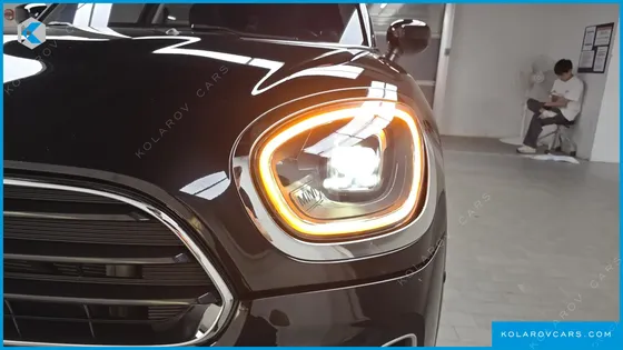 MINI COUNTRYMAN CLASSIC PLUS LAUNCH PACK
