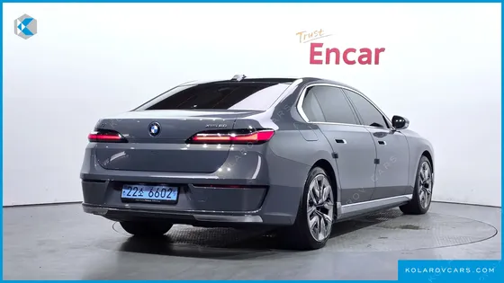 BMW I7 XDRIVE 60 DESIGN PURE EXCELLENCE