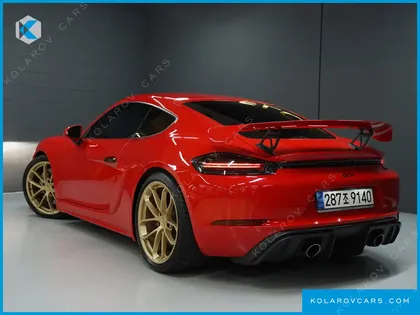 PORSCHE 718 4.0 GT4