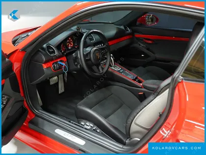PORSCHE 718 4.0 GT4
