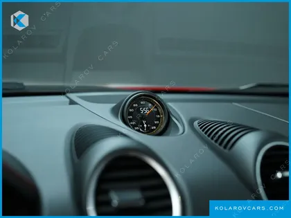 PORSCHE 718 4.0 GT4
