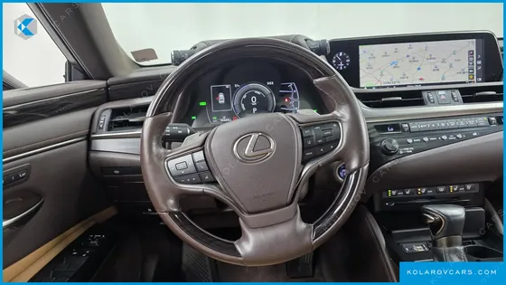 LEXUS ES LUXURY PLUS
