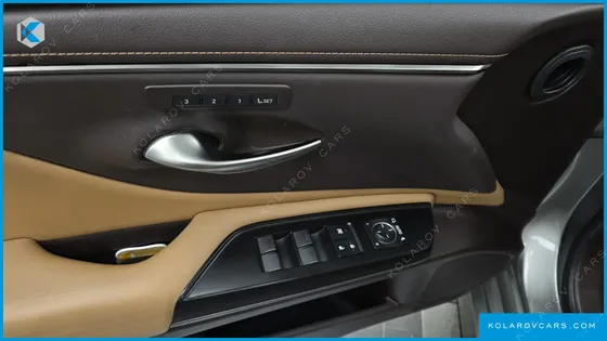 LEXUS ES LUXURY PLUS