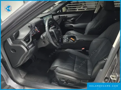 LEXUS ES EXECUTIVE