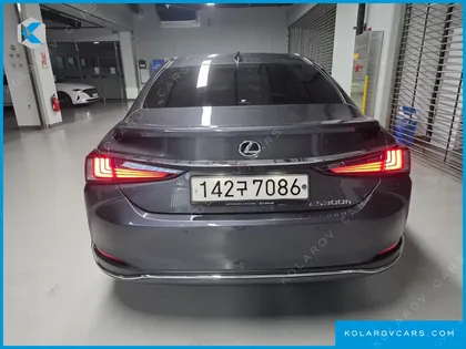 LEXUS ES EXECUTIVE