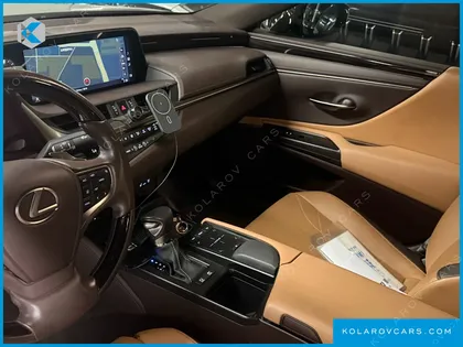 LEXUS ES LUXURY PLUS