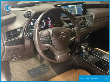 LEXUS ES LUXURY PLUS