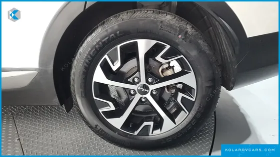 KIA SPORTAGE SIGNATURE GRAVITY 2WD