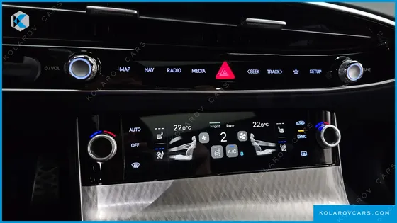 GENESIS GV70 2.5T GASOLINE 2WD