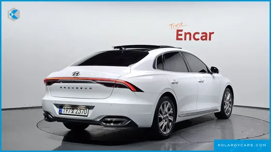HYUNDAI GRANDEUR CALLIGRAPHY