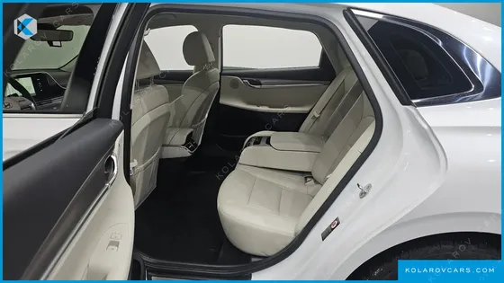 HYUNDAI GRANDEUR LE BLANC
