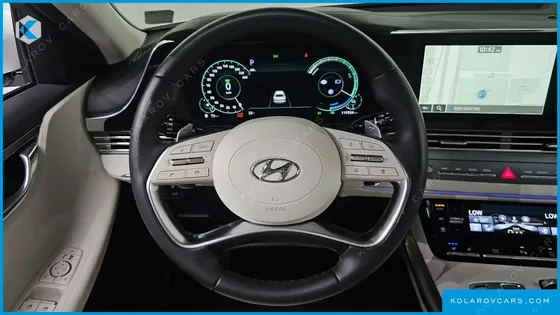 HYUNDAI GRANDEUR LE BLANC