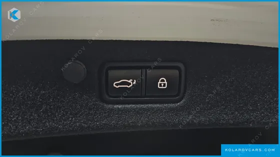 HYUNDAI GRANDEUR LE BLANC