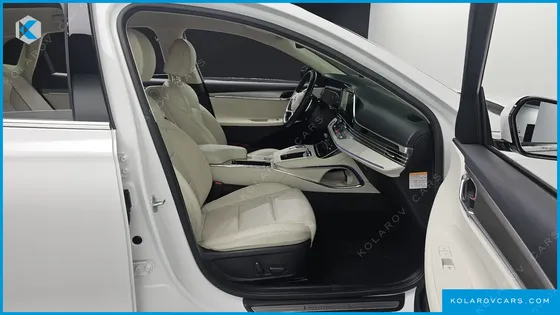 HYUNDAI GRANDEUR LE BLANC