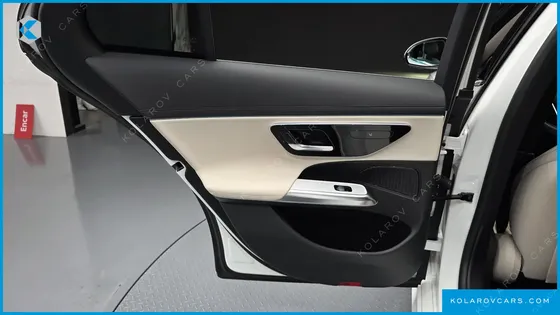 MERCEDES E-CLASS E200 AVANTGARDE