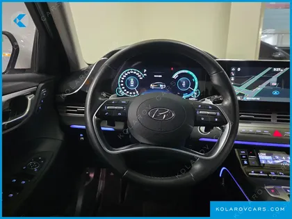HYUNDAI GRANDEUR EXCLUSIVE