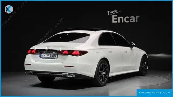 MERCEDES E-CLASS E200 AVANTGARDE