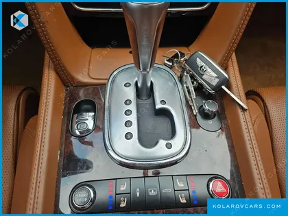 BENTLEY FLYING SPUR 4.0