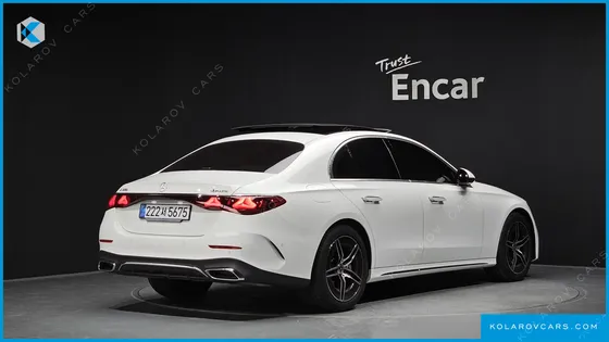 MERCEDES E-CLASS E300 4MATIC AMG LINE