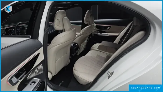 MERCEDES E-CLASS E300 4MATIC AMG LINE