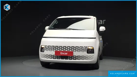 HYUNDAI STARIA TOURER 9-SEATER