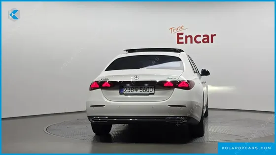 MERCEDES E-CLASS E200 AVANTGARDE