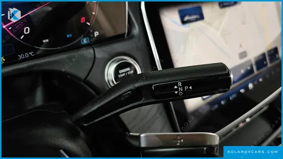 MERCEDES E-CLASS E200 AVANTGARDE