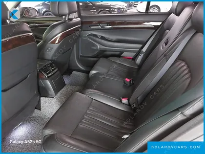 GENESIS EQ900 3.8 GDI AWD