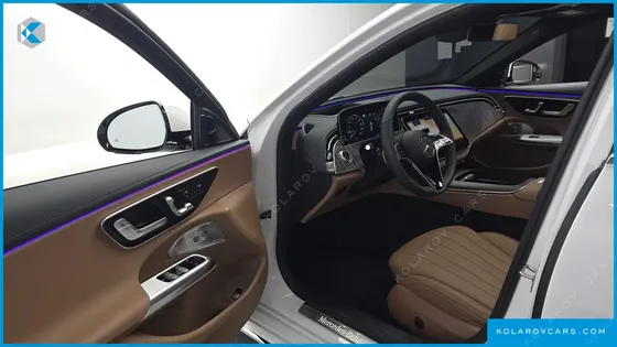 MERCEDES E-CLASS E300 4MATIC EXCLUSIVE