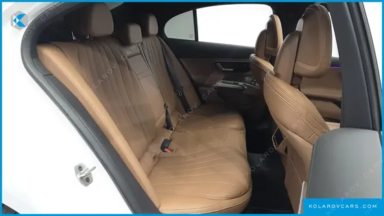 MERCEDES E-CLASS E300 4MATIC EXCLUSIVE